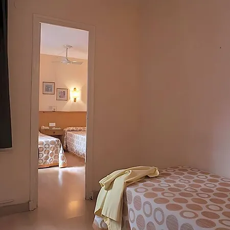 Hotel Goya 2*