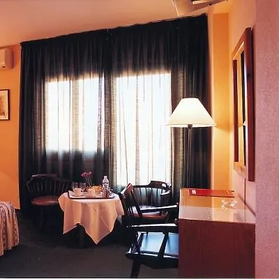 Goya Hotell 2*